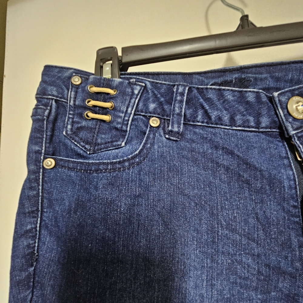 Cache Jeans - Picture 2 of 8